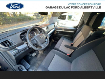 Photo 5 du bon plan TOYOTA ProAce Verso Long 2.0 180 D-4D Dynamic Connect BVA RC23 occasion à 38690 €