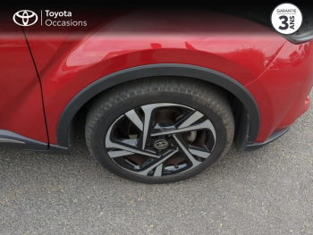 Photo 16 du bon plan TOYOTA C-HR 1.8 Hybride 122ch Collection E-CVT occasion à 23480 €