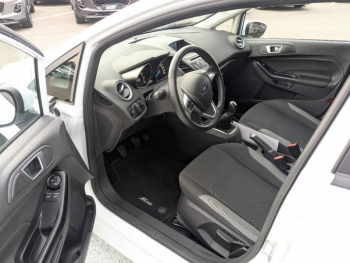 Photo 7 du bon plan FORD Fiesta 1.25 82ch Edition 5p occasion à 9990 €