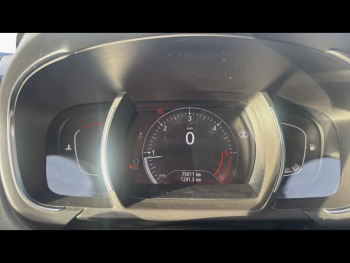 Photo 11 du bon plan RENAULT Grand Scenic 1.6 dCi 130ch Energy Business 7 places occasion à 17400 €