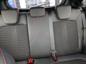 Photo 17 du bon plan FORD Puma 1.0 EcoBoost 125ch mHEV ST-Line X 6cv occasion à 17990 €