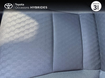Photo 11 du bon plan TOYOTA Yaris 116h  Design 5p MY22 occasion à 17990 €