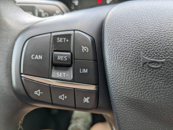 Photo 18 du bon plan FORD Puma 1.0 Flexifuel 125ch S&S mHEV Titanium occasion à 18290 €