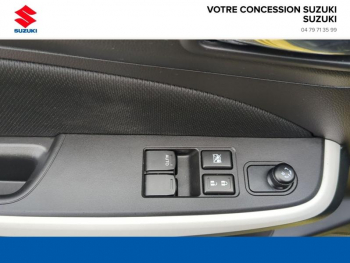 Photo 8 du bon plan SUZUKI Swift 1.2 Dualjet Hybrid 83ch PrivilÃ¨ge occasion à 14990 €