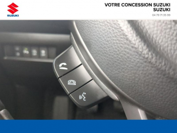 Photo 22 du bon plan SUZUKI Swift 1.2 Dualjet Hybrid 83ch PrivilÃ¨ge occasion à 14990 €