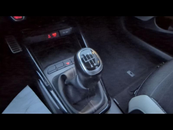 Photo 15 du bon plan KIA Stonic 1.0 T-GDi 100ch ISG Active Euro6d-T occasion à 13900 €