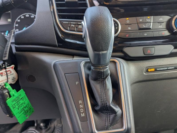 Photo 15 du bon plan FORD Transit Custom Fg VUL 290 L1H1 2.0 EcoBlue 170 S&S Sport BVA6 occasion à 30900 €