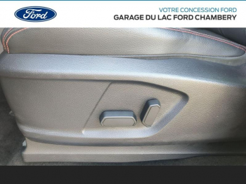Photo 13 du bon plan FORD Ranger VUL 2.0 TDCi 213ch Double Cabine Thunder BVA10 occasion à 37990 €