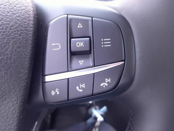 Photo 10 du bon plan FORD Transit CCb VUL P350 L2 2.0 EcoBlue 130ch HDT Trend BUSINESS BENNE occasion à 32901 €