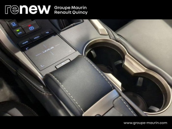 Photo 17 du bon plan LEXUS NX 300h 2WD Design MY21 occasion à 29489 €