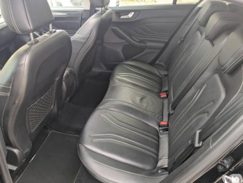 Photo 10 du bon plan FORD Focus Active 2.0 EcoBlue 150ch Active Vignale BVA occasion à 19590 €