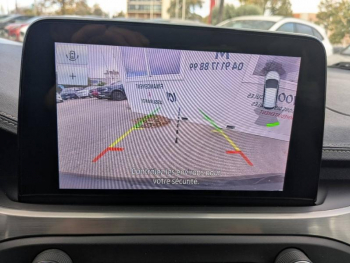 Photo 12 du bon plan FORD Focus Active 2.0 EcoBlue 150ch Active Vignale BVA occasion à 19590 €