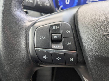 Photo 15 du bon plan FORD Focus Active 2.0 EcoBlue 150ch Active Vignale BVA occasion à 19590 €