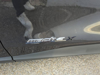 Photo 6 du bon plan FORD Mustang Mach-E 294ch Extended Range 99kWh 7cv occasion à 34990 €