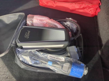 Photo 12 du bon plan FORD Mustang Mach-E 294ch Extended Range 99kWh 7cv occasion à 34990 €