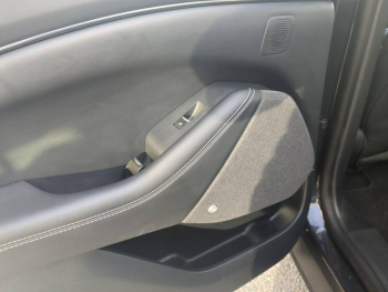 Photo 15 du bon plan FORD Mustang Mach-E 294ch Extended Range 99kWh 7cv occasion à 34990 €