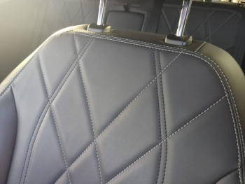 Photo 18 du bon plan FORD Mustang Mach-E 294ch Extended Range 99kWh 7cv occasion à 34990 €