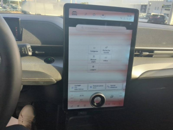 Photo 24 du bon plan FORD Mustang Mach-E 294ch Extended Range 99kWh 7cv occasion à 34990 €