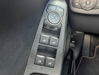 Photo 14 du bon plan FORD Puma 1.0 EcoBoost 125ch mHEV ST-Line 6cv occasion à 16900 €