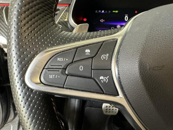 Photo 24 du bon plan RENAULT Arkana 1.3 TCe mild hybrid 140ch RS Line EDC -22 occasion à 21991 €