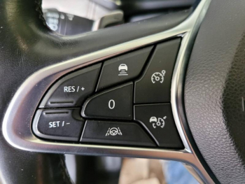 Photo 14 du bon plan RENAULT Captur 1.3 TCe 155ch FAP Initiale Paris EDC - 20 occasion à 17190 €