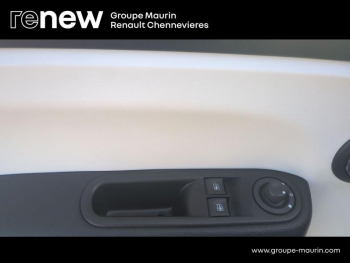 Photo 17 du bon plan RENAULT Twingo E-Tech Electric Techno R80 Achat IntÃ©gral occasion à 11290 €