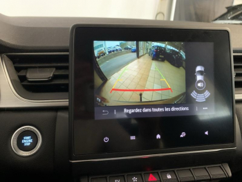 Photo 10 du bon plan RENAULT Captur 1.6 E-Tech hybride rechargeable 160ch Intens -21 occasion à 17591 €