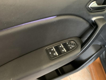 Photo 17 du bon plan RENAULT Captur 1.6 E-Tech hybride rechargeable 160ch Intens -21 occasion à 17591 €