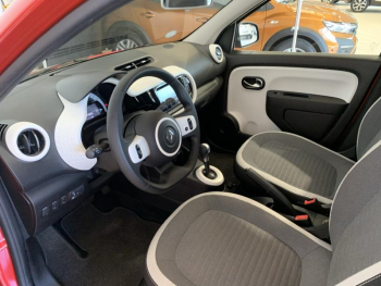 Photo 11 du bon plan RENAULT Twingo E-Tech Electric Zen R80 Achat IntÃ©gral - 21MY occasion à 11899 €