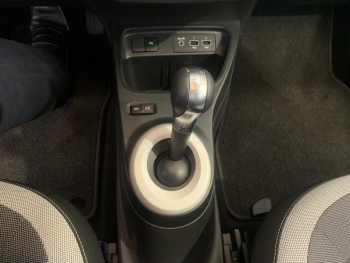 Photo 16 du bon plan RENAULT Twingo E-Tech Electric Zen R80 Achat IntÃ©gral - 21MY occasion à 11899 €