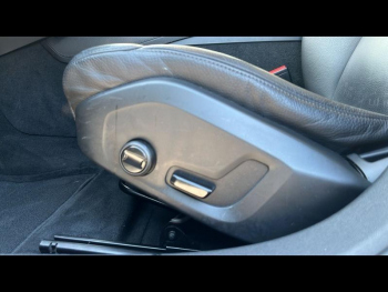 Photo 18 du bon plan VOLVO V60 T6 AWD 253 + 87ch Inscription Geartronic occasion à 27900 €