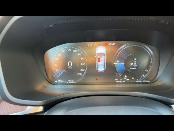 Photo 21 du bon plan VOLVO V60 T6 AWD 253 + 87ch Inscription Geartronic occasion à 27900 €