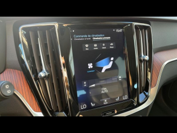 Photo 30 du bon plan VOLVO V60 T6 AWD 253 + 87ch Inscription Geartronic occasion à 27900 €