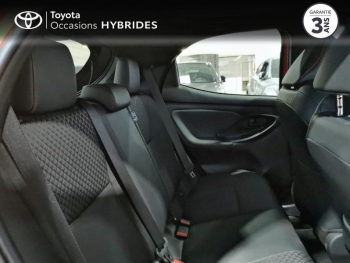 Photo 6 du bon plan TOYOTA Yaris 116h PremiÃ¨re 5p occasion à 18480 €