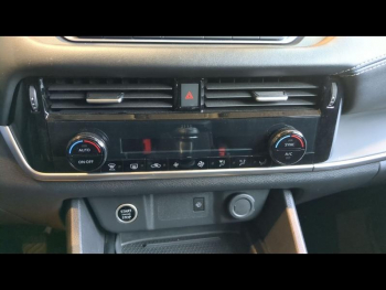 Photo 11 du bon plan NISSAN Qashqai 1.3 Mild Hybrid 140ch Business Edition occasion à 22178 €