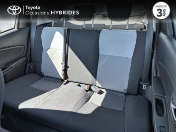 Photo 4 du bon plan TOYOTA Yaris 100h Dynamic 5p occasion à 12480 €