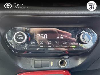 Photo 22 du bon plan TOYOTA Aygo X 1.0 VVT-i 72ch Design S-CVT occasion à 15990 €