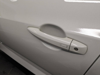 Photo 7 du bon plan NISSAN Juke 1.6 Hybrid 143ch Tekna 2022.5 occasion à 21990 €