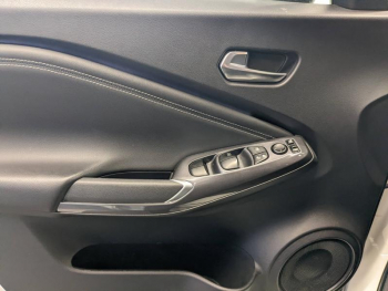 Photo 11 du bon plan NISSAN Juke 1.6 Hybrid 143ch Tekna 2022.5 occasion à 21990 €