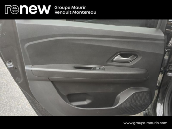 Photo 16 du bon plan DACIA Jogger 1.6 hybrid 140ch Extreme 7 places -24 occasion à 24900 €