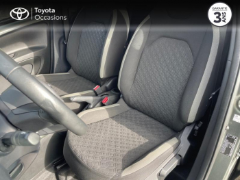 Photo 11 du bon plan TOYOTA Aygo X 1.0 VVT-i 72ch Design S-CVT occasion à 15490 €