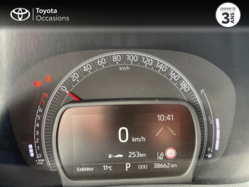 Photo 14 du bon plan TOYOTA Aygo X 1.0 VVT-i 72ch Design S-CVT occasion à 15490 €