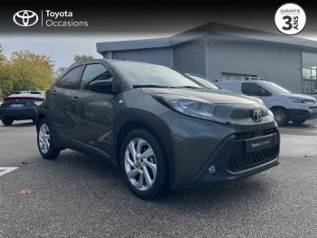 Photo 19 du bon plan TOYOTA Aygo X 1.0 VVT-i 72ch Design S-CVT occasion à 15490 €