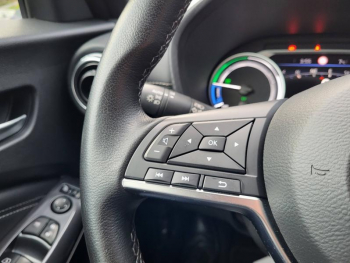 Photo 24 du bon plan NISSAN Juke 1.6 Hybrid 143ch Business+ 2023 occasion à 20990 €