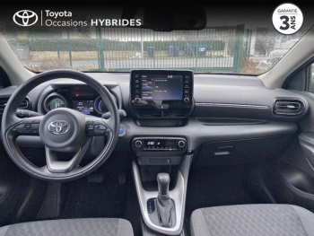 Photo 17 du bon plan TOYOTA Yaris 116h Design 5p MY22 occasion à 19460 €
