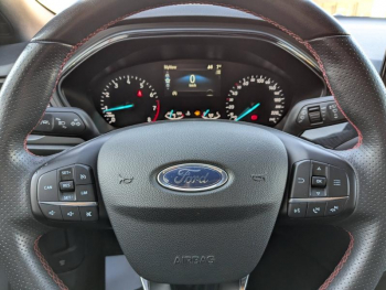 Photo 11 du bon plan FORD Focus 1.0 EcoBoost 155ch mHEV ST-Line occasion à 15900 €