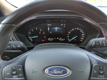 Photo 12 du bon plan FORD Focus 1.0 EcoBoost 155ch mHEV ST-Line occasion à 15900 €