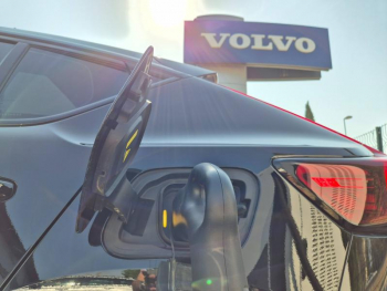 Photo 9 du bon plan VOLVO C40 Recharge 231ch Start occasion à 26990 €