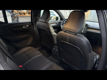 Photo 13 du bon plan VOLVO XC40 T5 Recharge 180 + 82ch R-Design DCT 7 occasion à 26690 €