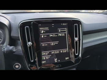 Photo 19 du bon plan VOLVO XC40 T5 Recharge 180 + 82ch R-Design DCT 7 occasion à 26690 €